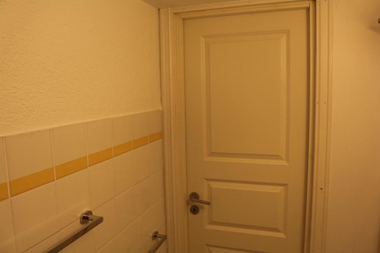 Nice Apartment With1 Bedroom Separate Living Room With A Sofa Bed And A Tiny Kitchen A Bathroom Located In Nordstrand Near By The Sea For 3 Guests With A Garden And Grill 5 Extra Guests With Extra Cost In The Cabin With Sea View Just Outside The Apar Oslo Bagian luar foto