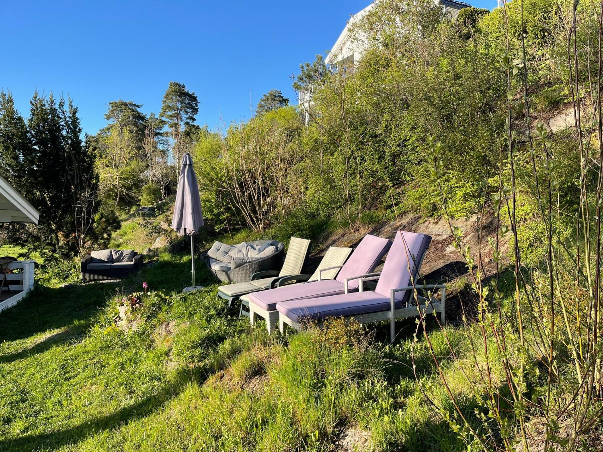 Nice Apartment With1 Bedroom Separate Living Room With A Sofa Bed And A Tiny Kitchen A Bathroom Located In Nordstrand Near By The Sea For 3 Guests With A Garden And Grill 5 Extra Guests With Extra Cost In The Cabin With Sea View Just Outside The Apar Oslo Bagian luar foto